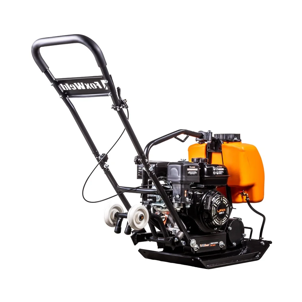 Виброплита FoxWeld PC 70/10, прямоходная, двигатель Lifan 168F-2, вес 70 кг, центробежная сила 10 кН, бак с водой, траспорт. колёса
