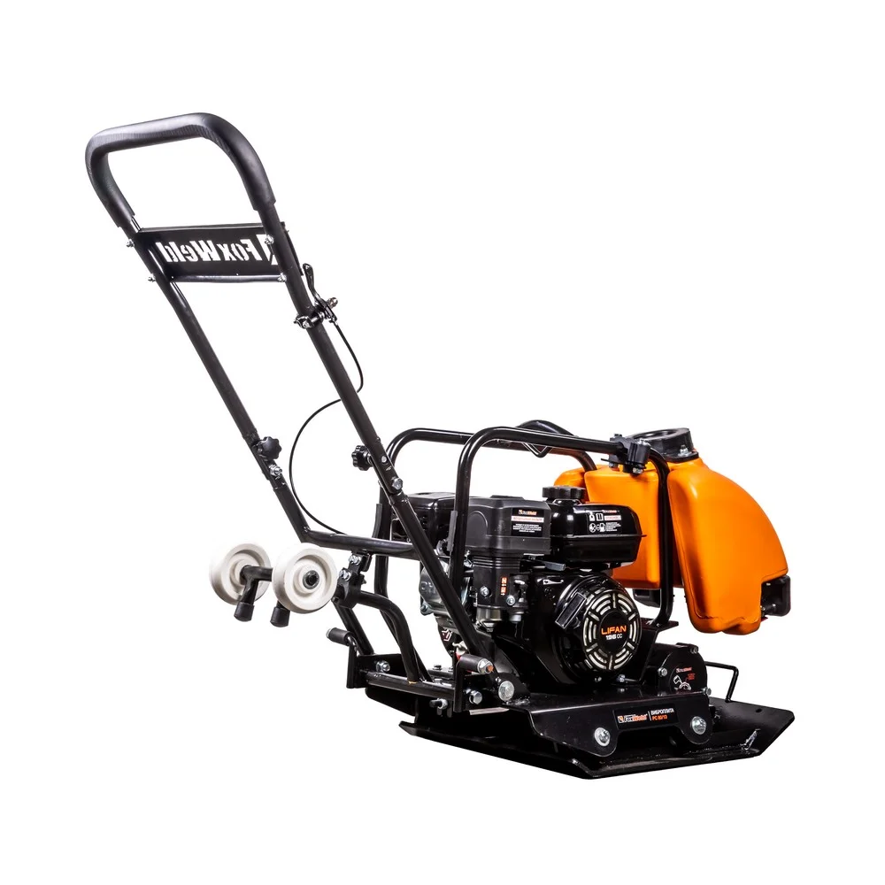 Виброплита FoxWeld PC 80/13, прямоходная, двигатель Lifan 168F-2, вес 80 кг, центробежная сила 13,5 кН, бак с водой, транспорт. колёса