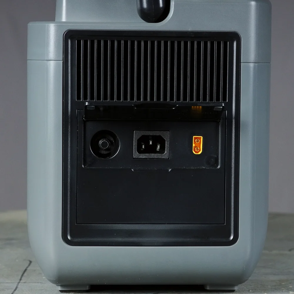 Портативная электростанция FUBAG AS 2400i (аккумулятор LiFePO4)