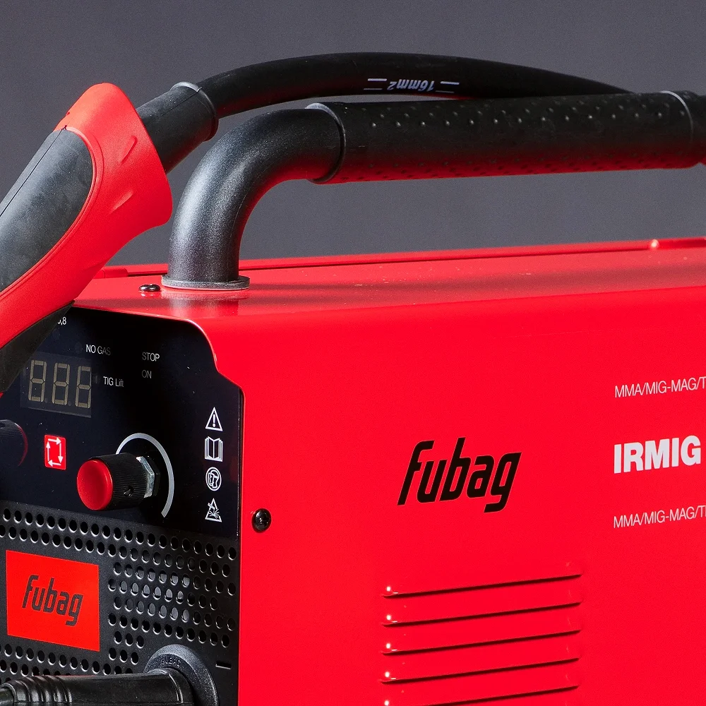 Сварочный полуавтомат FUBAG IRMIG 180 SYN с горелкой 250 А 3 м в комплекте
