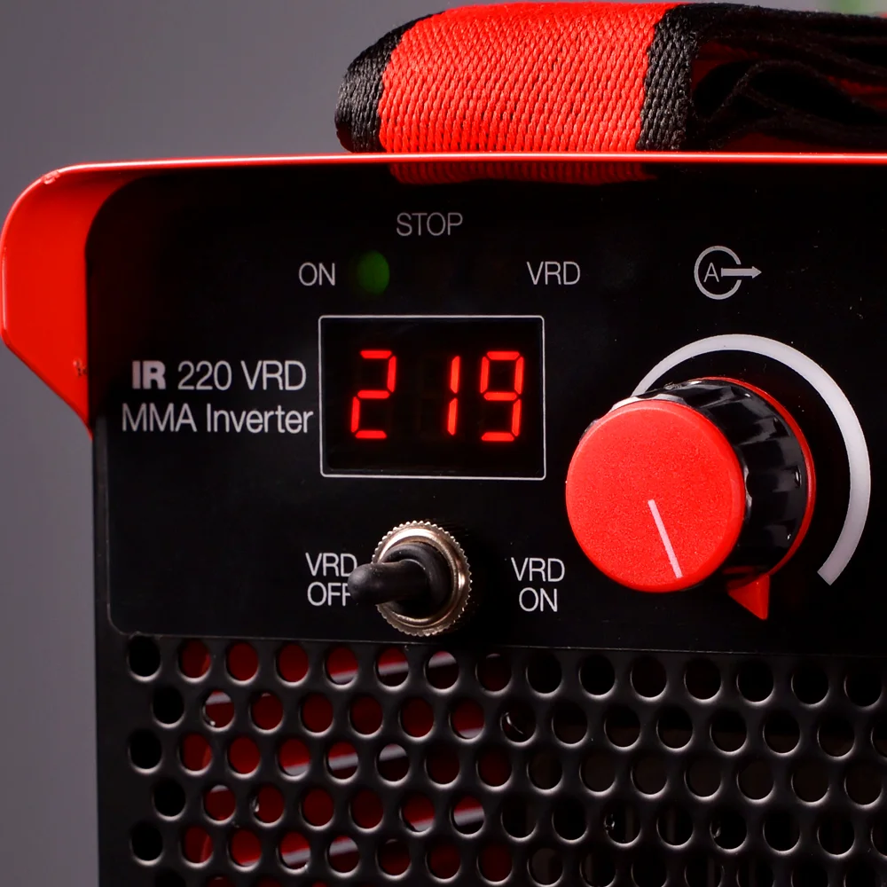Cварочный инвертор FUBAG IR 220 VRD